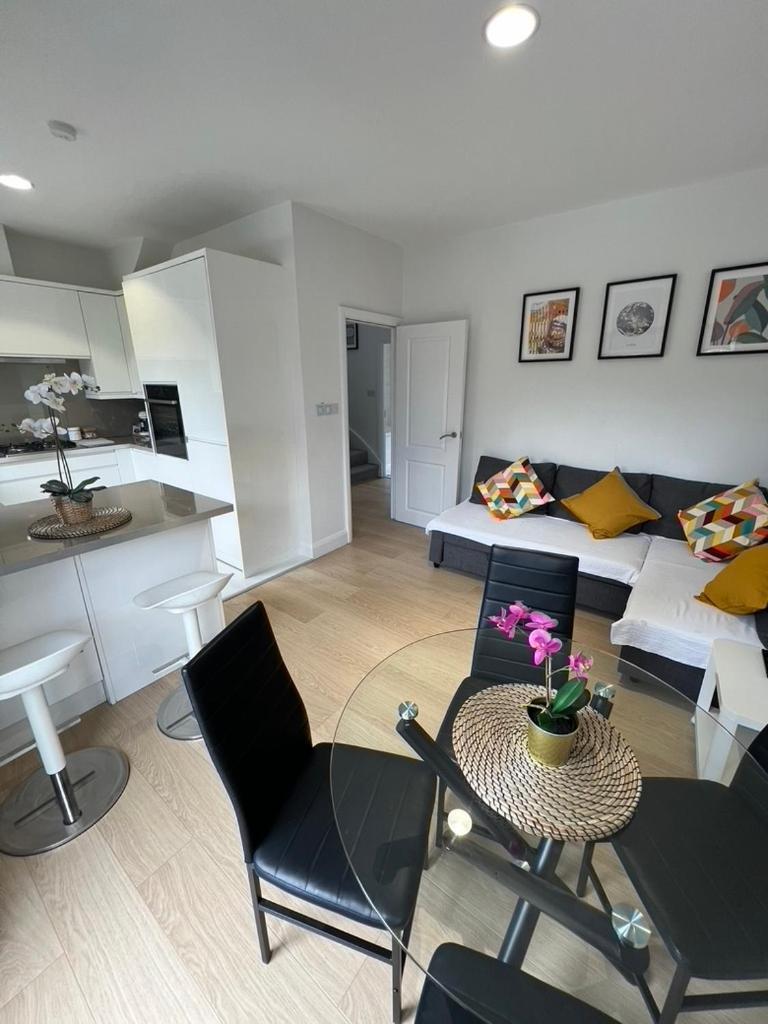 Zenobia London Luxury Apartments Finchley Buitenkant foto