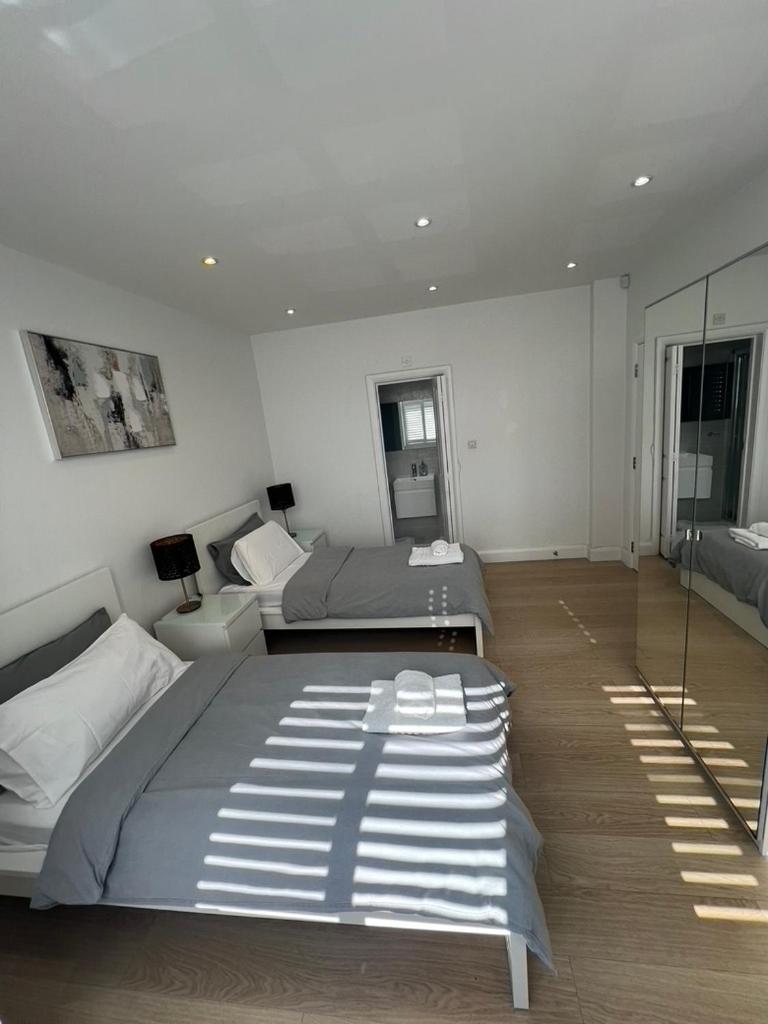 Zenobia London Luxury Apartments Finchley Buitenkant foto