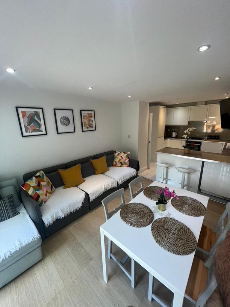 Zenobia London Luxury Apartments Finchley Buitenkant foto